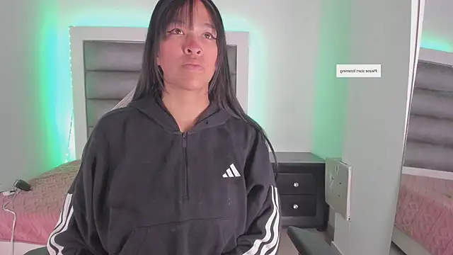 Snapshot of Andrea_brunnette chatting on 20, 10, 2025 Andrea brunnette online show from 20, 10, 2025