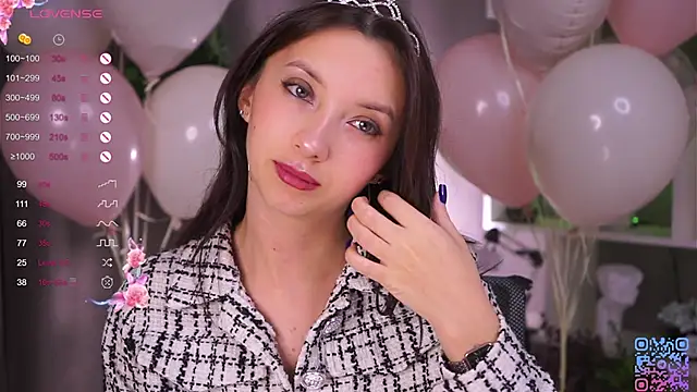 DaisyBlaze online show from 7, 11, 2025