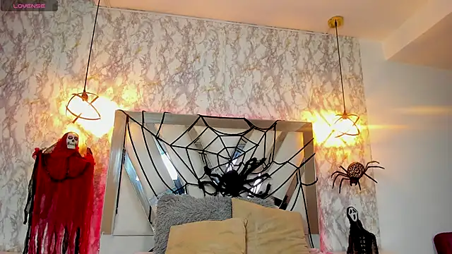 Aisha poweer online show from 27, 10, 2025