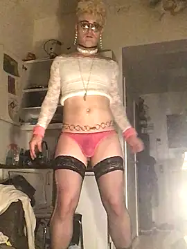 Sissy Cindy Whore online show from 16, 10, 2025
