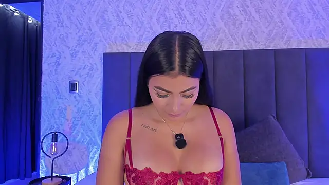 dana hazze online show from 13, 4, 2026