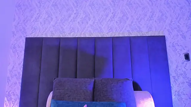 dana hazze online show from 25, 11, 2025