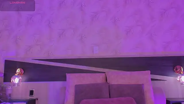 Snapshot of dana_hazze chatting on 30, 6, 2026 dana hazze online show from 30, 6, 2026