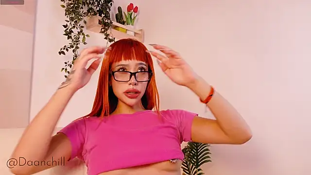 Snapshot of ScarlettRusso1 chatting on 14, 7, 2026 ScarlettRusso1 online show from 14, 7, 2026