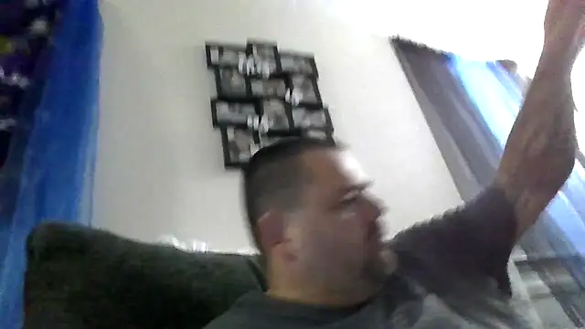 Chupapimunyano340 online show from 22, 4, 2026