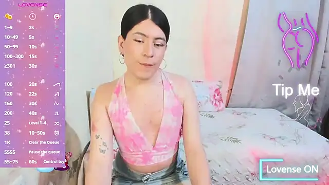 Snapshot of xxxEmmaxx chatting on 26, 11, 2025 xxxEmmaxx online show from 26, 11, 2025