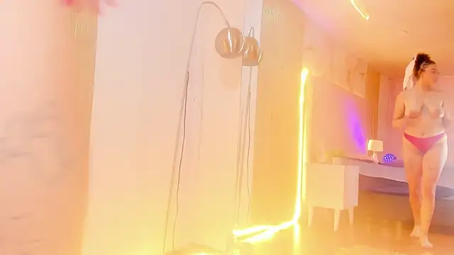 SofiaWhites online show from 18, 4, 2026