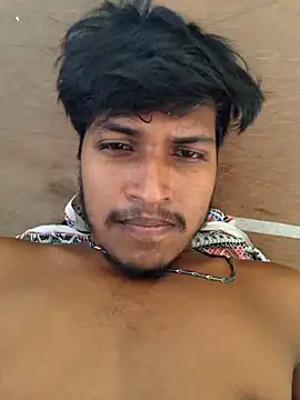 Snapshot of rohanh234 chatting on 19, 10, 2025 rohanh234 online show from 19, 10, 2025