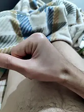 emrekzlk52 online show from 27, 3, 2026