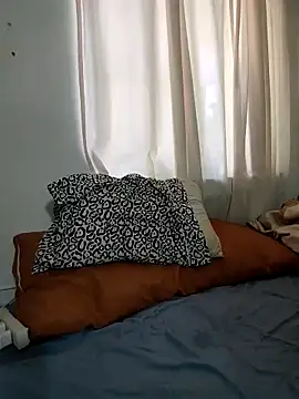 Snapshot of SanChacal5694 chatting on 11, 10, 2025 SanChacal5694 online show from 11, 10, 2025