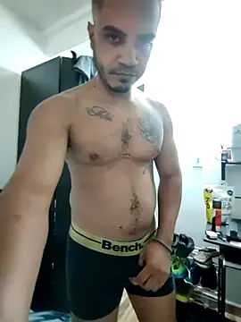 Snapshot of SanChacal5694 chatting on 31, 10, 2025 SanChacal5694 online show from 31, 10, 2025