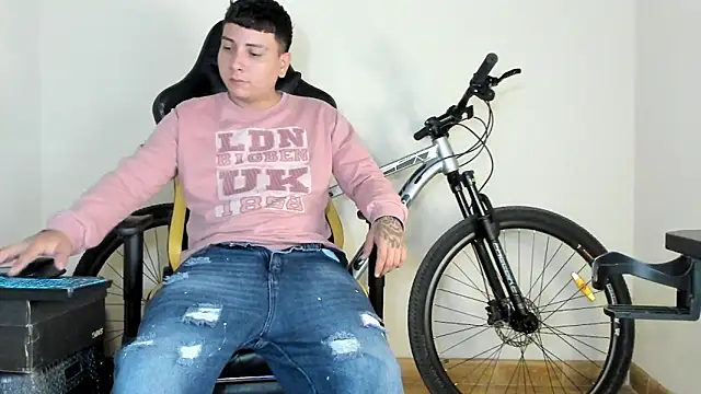 HELLSTAR online show from 21, 10, 2025