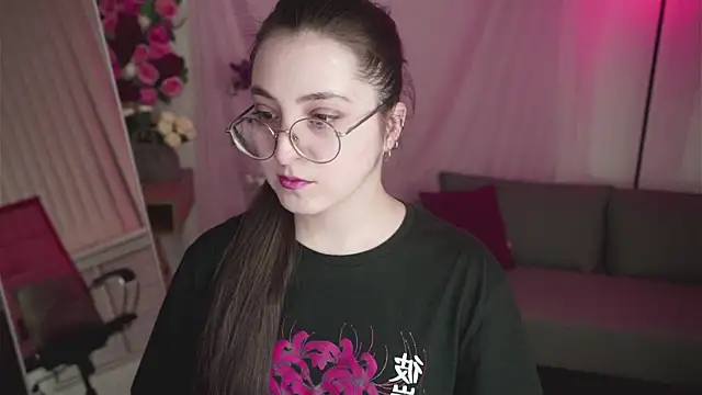 VirtuallVoyant online show from 7, 4, 2026