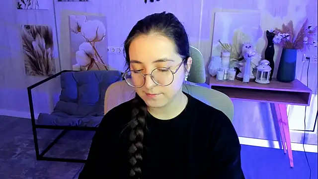 VirtuallVoyant online show from 14, 11, 2025