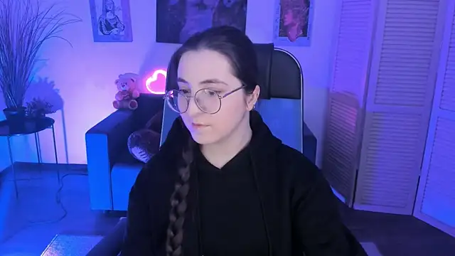 VirtuallVoyant online show from 23, 12, 2025