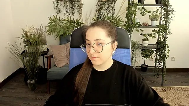 VirtuallVoyant online show from 28, 11, 2025