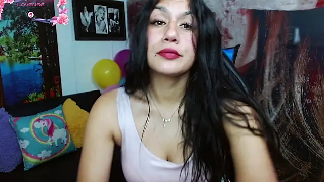 gigi gilt  online show from 22, 7, 2026