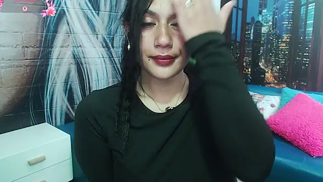 gigi gilt  online show from 28, 7, 2026
