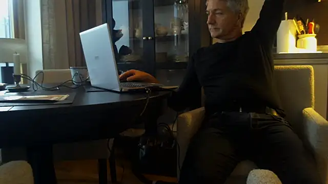 Swegay12-Exhi online show from 6, 1, 2026