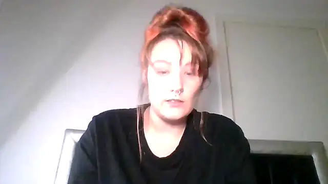 Snapshot of ScottoshThickThighs chatting on 2, 12, 2025 ScottoshThickThighs online show from 2, 12, 2025