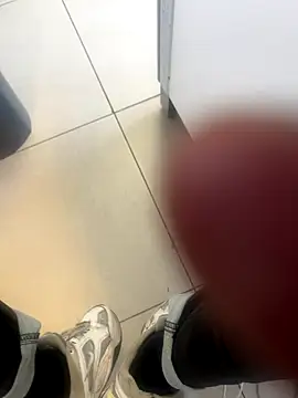 kamo012000 online show from 11, 10, 2025