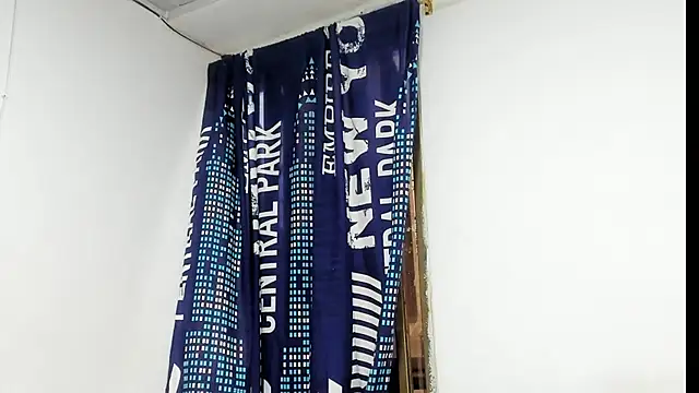 Snapshot of _Logan_Colton_ chatting on 31, 10, 2025 Logan Colton online show from 31, 10, 2025