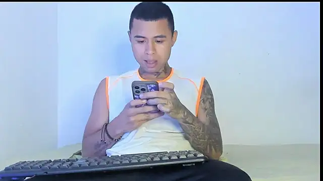  Logan Colton  online show from 11, 7, 2026