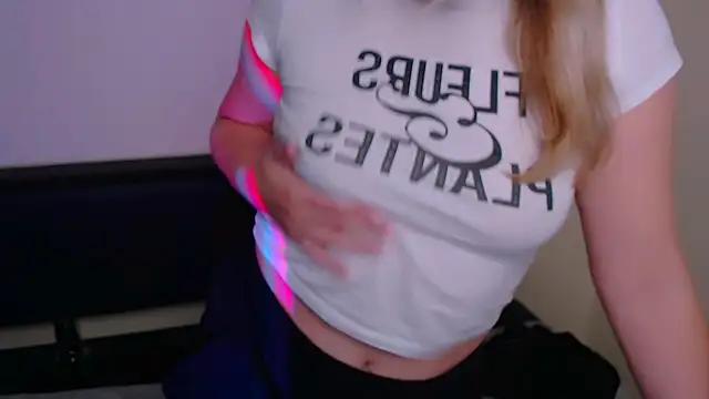 VanillaRose  online show from 23, 9, 2025