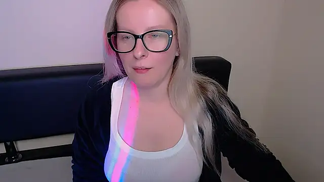 VanillaRose  online show from 26, 9, 2025