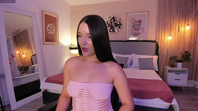 AuroraEvanss online show from 16, 12, 2025