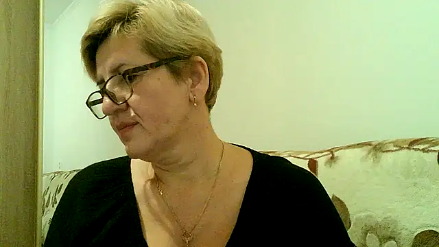 Dana4921 online show from 11, 11, 2025