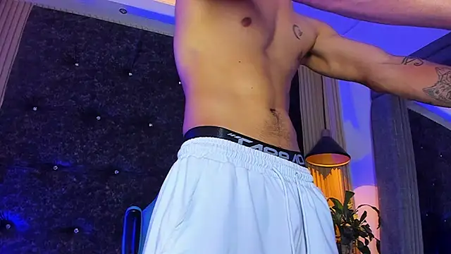 hot alpha boys online show from 18, 9, 2025