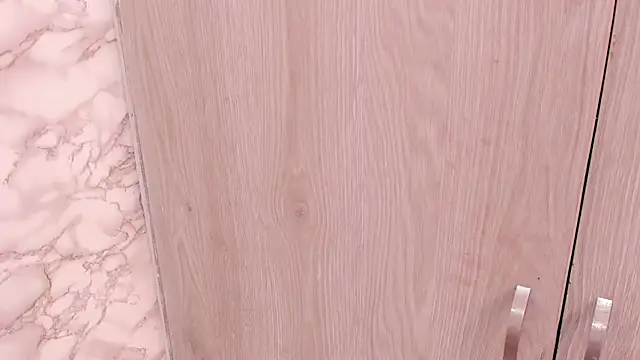 SASHA BROWNIE   online show from 8, 2, 2026