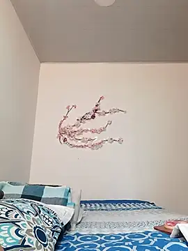 kim lebanon online show from 6, 2, 2026