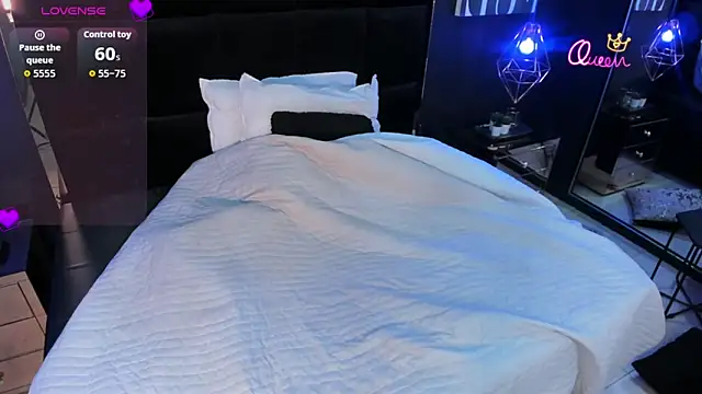 MarianaaSantos online show from 15, 2, 2026