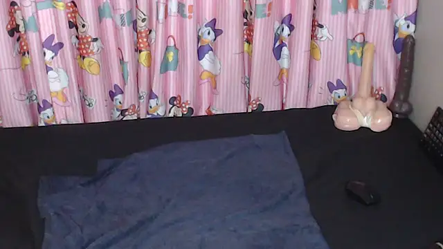Snapshot of TrishahXo chatting on 27, 5, 2026 TrishahXo online show from 27, 5, 2026