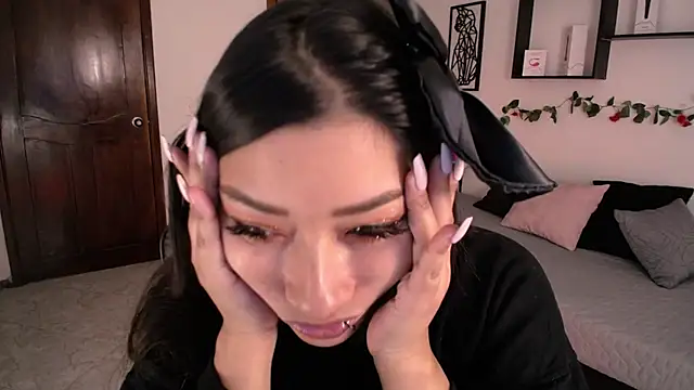 Mia 1120 online show from 7, 10, 2025