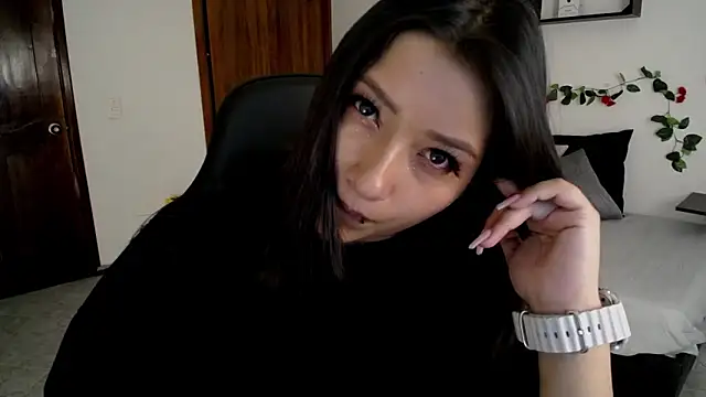 Mia 1120 online show from 23, 10, 2025