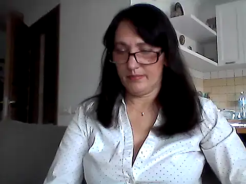 Snapshot of Elena48324 chatting on 8, 5, 2026 Elena48324 online show from 8, 5, 2026