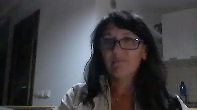 Elena48324 online show from 10, 9, 2025