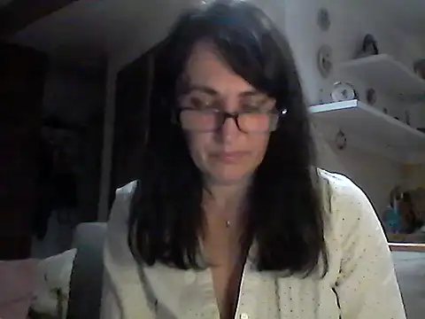 Snapshot of Elena48324 chatting on 4, 5, 2026 Elena48324 online show from 4, 5, 2026