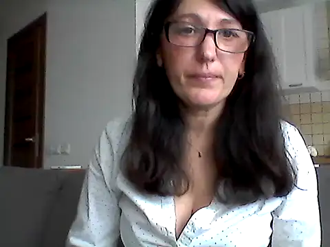 Snapshot of Elena48324 chatting on 1, 6, 2026 Elena48324 online show from 1, 6, 2026