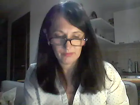 Elena48324 online show from 27, 10, 2025