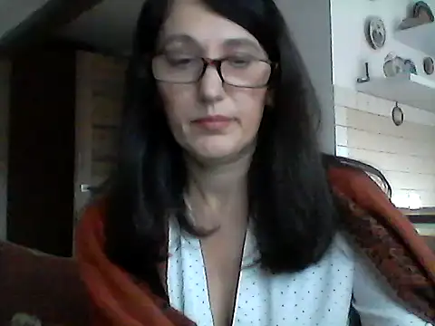 Elena48324 online show from 6, 2, 2026