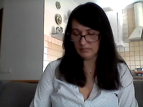 Snapshot of Elena48324 chatting on 7, 6, 2026 Elena48324 online show from 7, 6, 2026