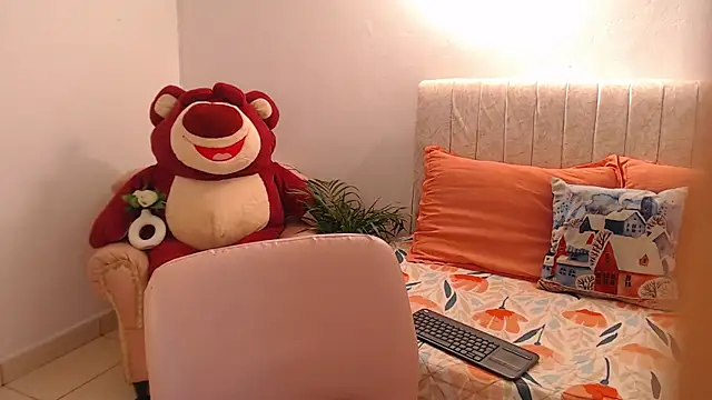 Snapshot of _Tiffany1 chatting on 30, 11, 2025 Tiffany1 online show from 30, 11, 2025