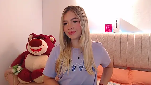 Snapshot of _Tiffany1 chatting on 27, 11, 2025 Tiffany1 online show from 27, 11, 2025