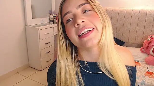 Snapshot of _Tiffany1 chatting on 6, 4, 2026 Tiffany1 online show from 6, 4, 2026