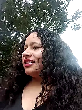 Yaya watson online show from 10, 9, 2025