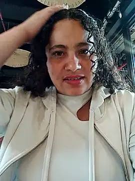 Yaya watson online show from 28, 10, 2025